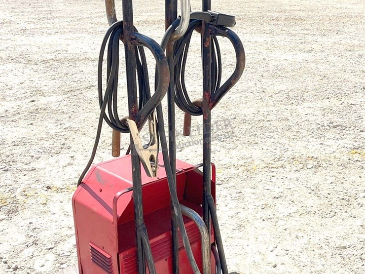 lincoln-ac-225-stick-welder-image-3