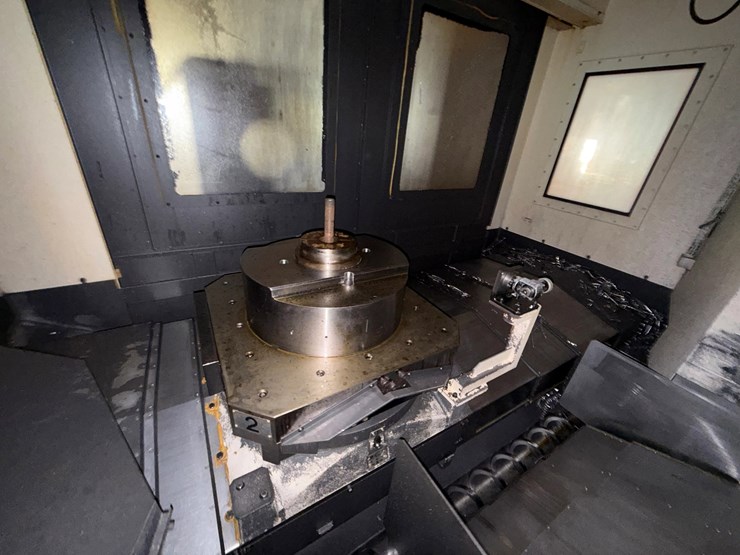 2018-hyundai-wia-kh63g-horizontal-cnc-machining-center-image-4