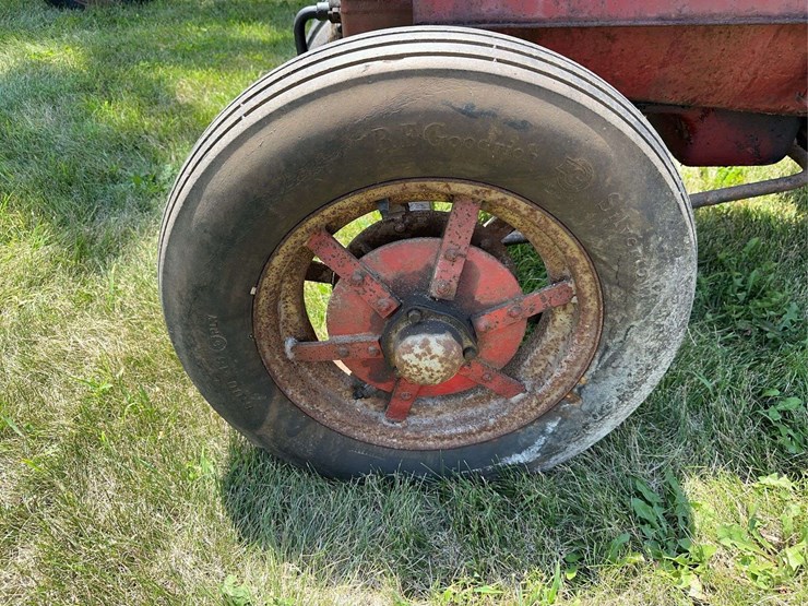 mccormick-deering-10-20-image-24