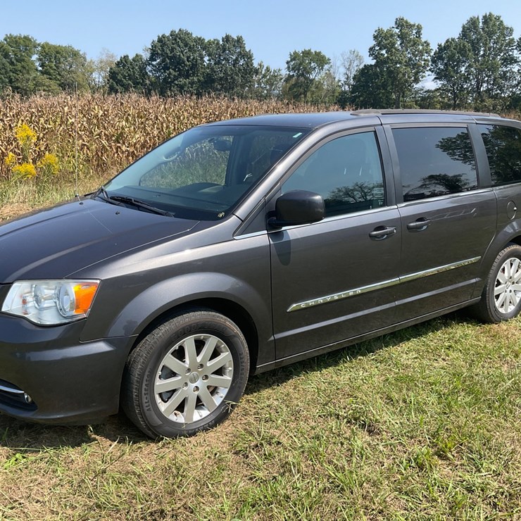 2015 CHRYSLER TOWN & COUNTRY