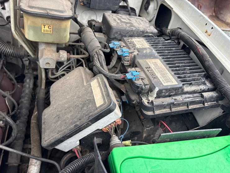 1997-chevrolet-3500-image-42