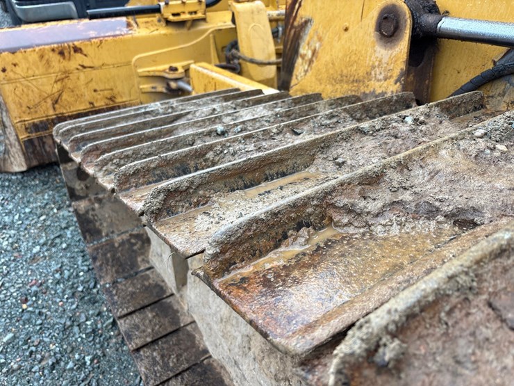 1996-caterpillar-d5m-image-56