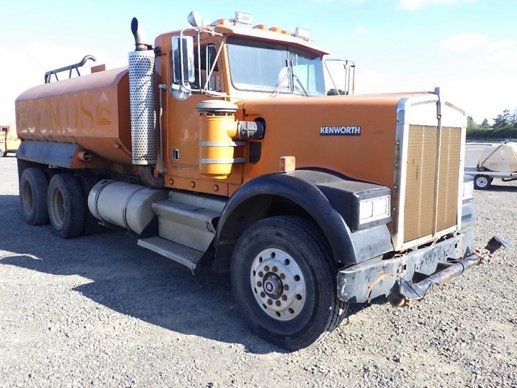 1985-kenworth-w900-image-7