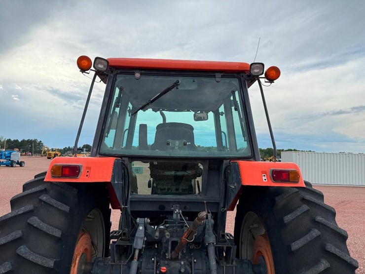 kubota-m120-image-22