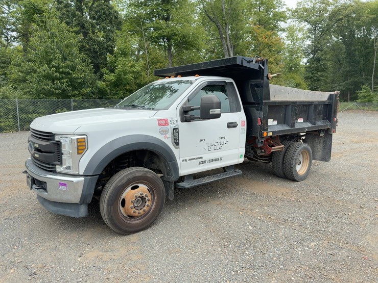 2018-ford-f550-xl-image-1