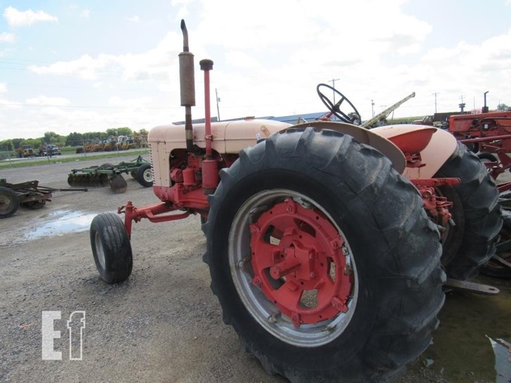 case-ih-411-76899-image-11