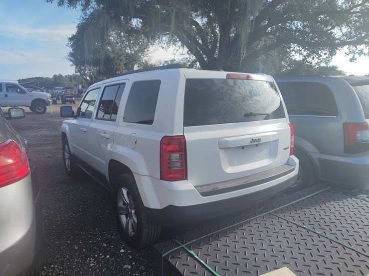 2014-jeep-patriot-image-3