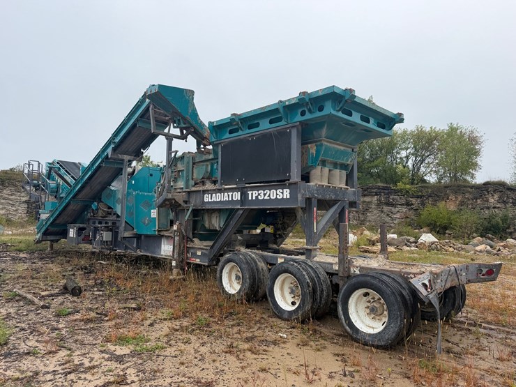 2021-powerscreen-gladiator-tp320sr-image-3