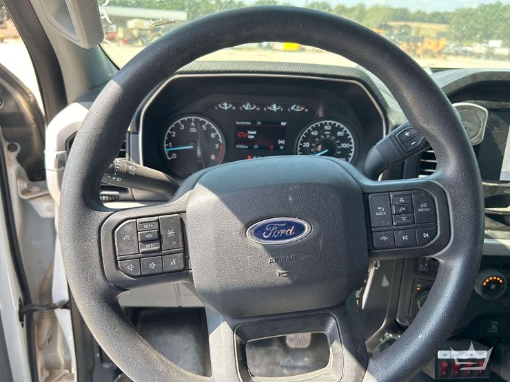2021-ford-f150-image-15