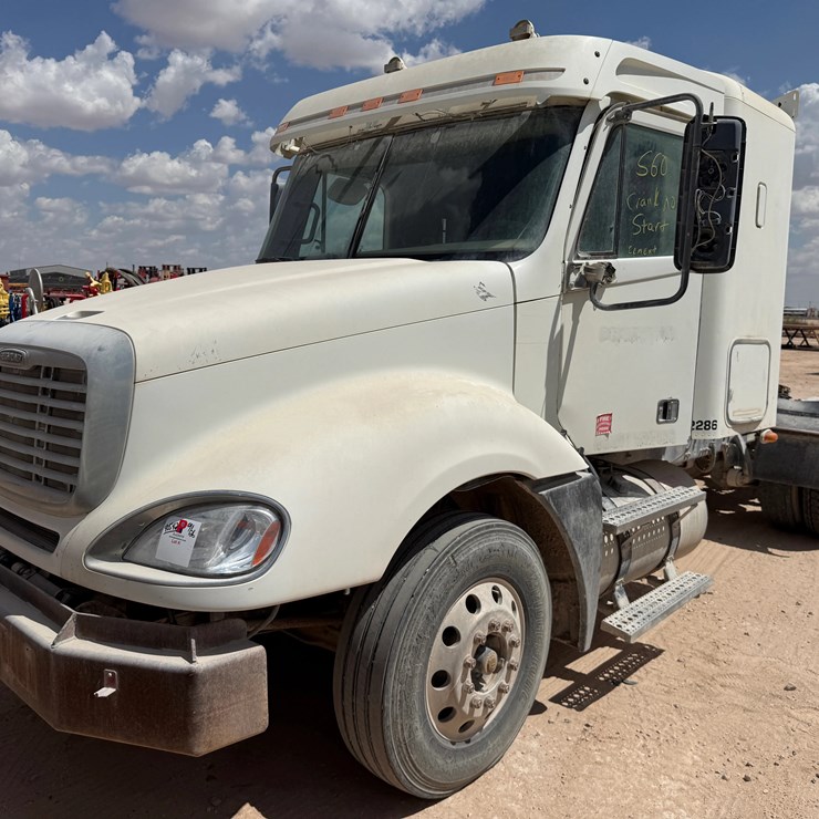 2007 FREIGHTLINER COLUMBIA 120