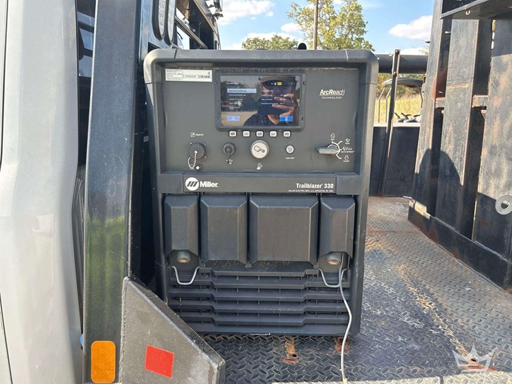 2019-ford-f350-image-22