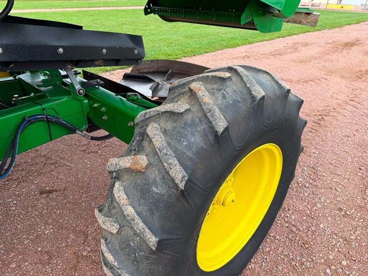 john-deere-9550-image-8