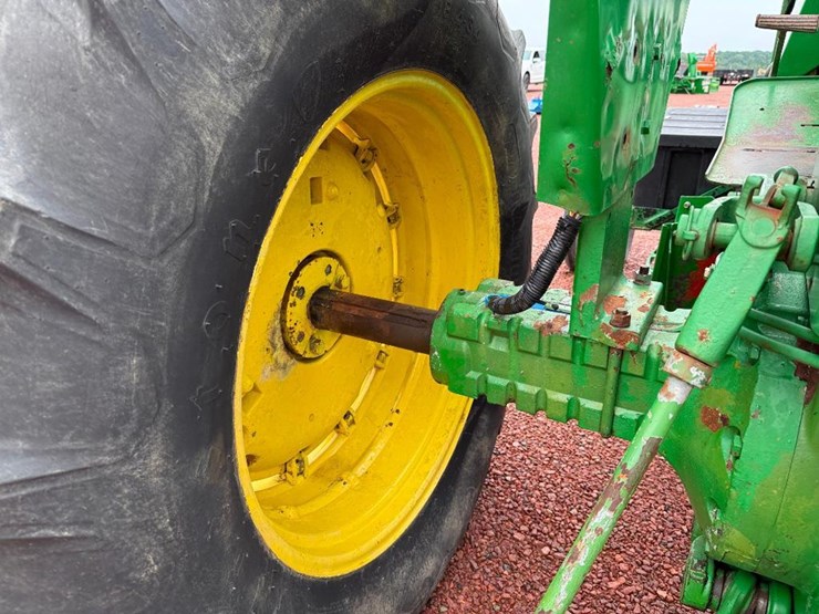 john-deere-4020-image-20