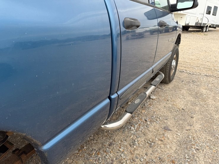 2006-dodge-3500-image-22