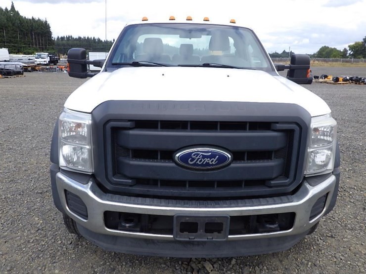 2016-ford-f550-image-8