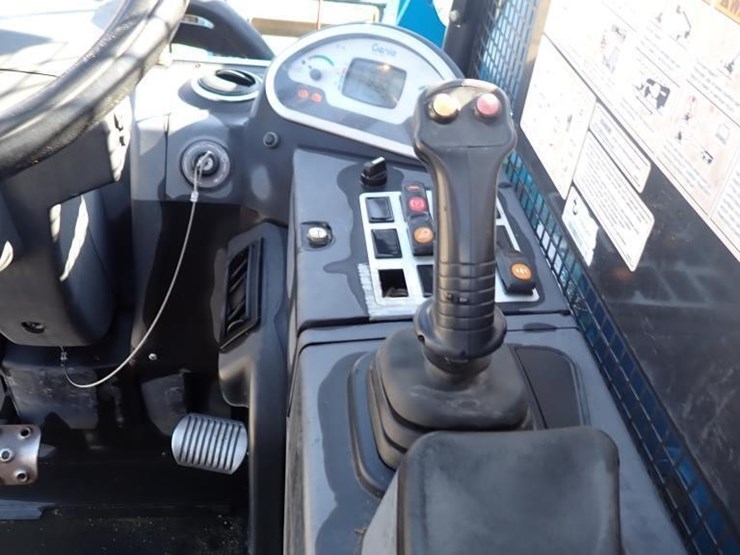 2019-genie-gth5519-image-21