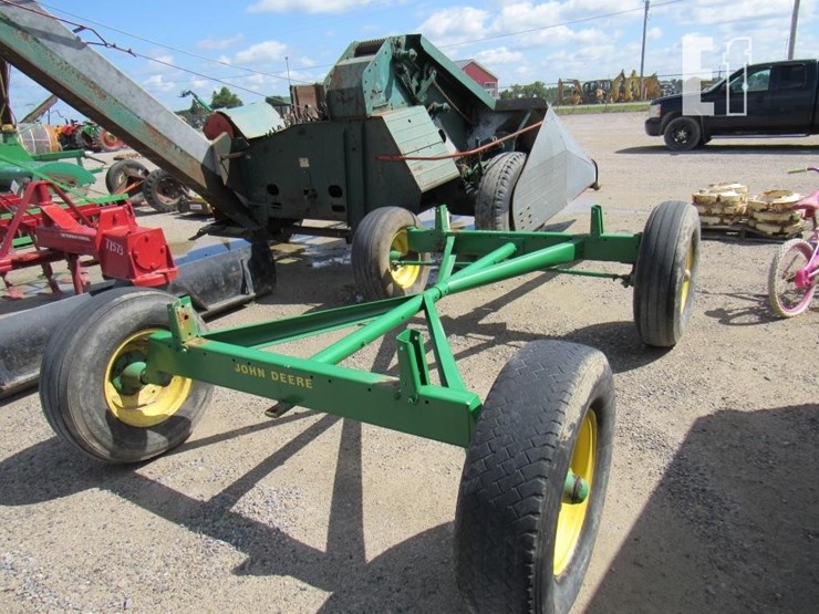 john-deere-1065-image-3