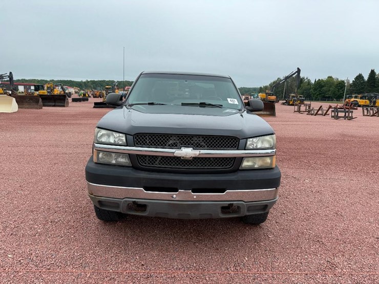 2003-chevrolet-2500hd-image-2