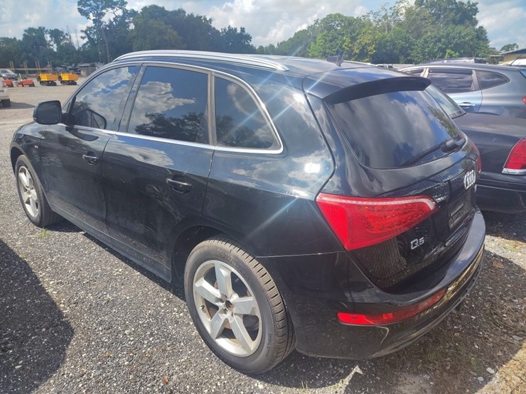 2011-audi-q5-image-3
