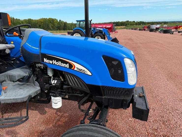new-holland-tn60a-image-16