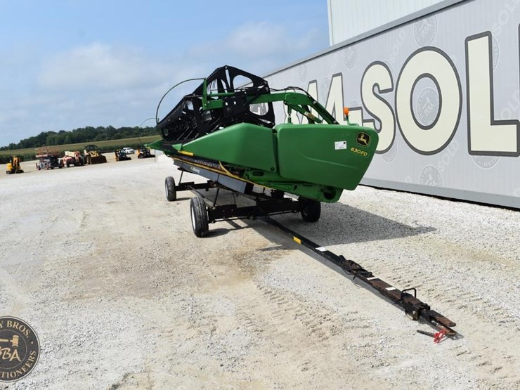 2014-john-deere-630fd-image-12