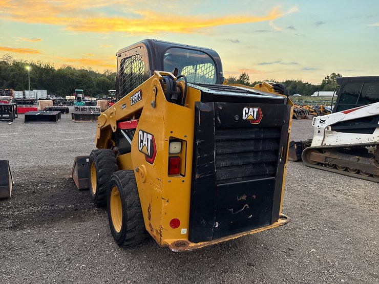 caterpillar-236d3-image-8