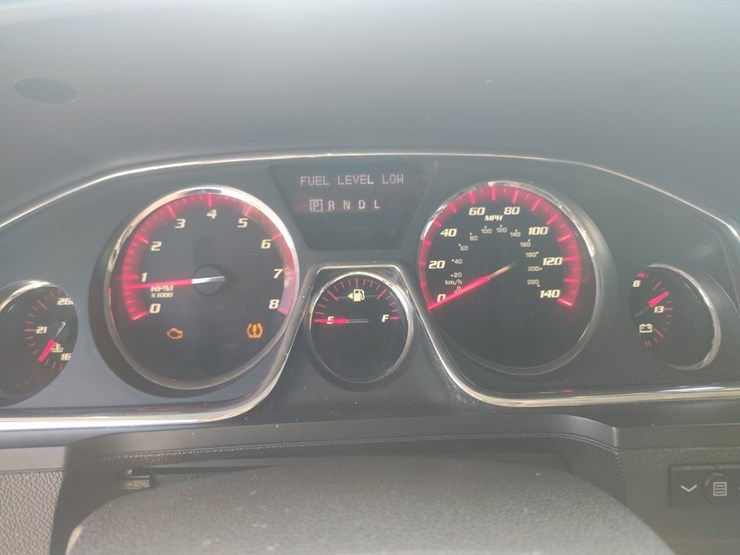 2014-gmc-acadia-image-9