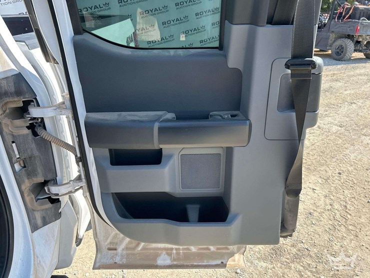 2021-ford-f150-image-19
