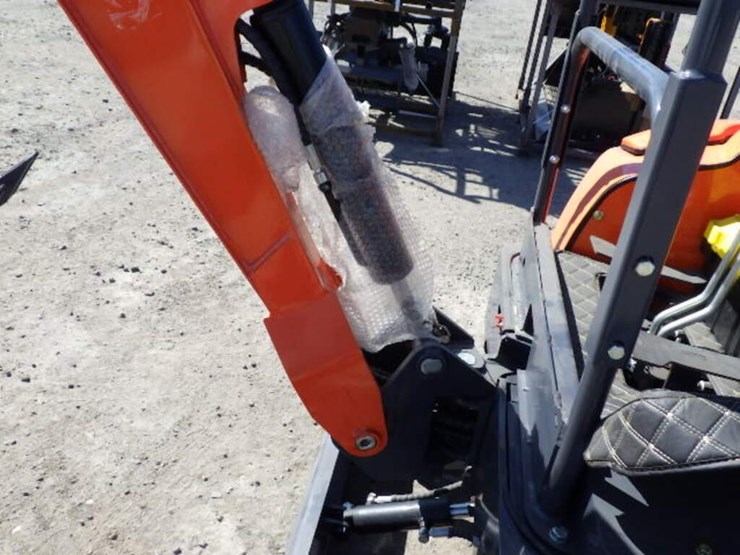 2026-aboss-gh25-hydraulic-excavator-image-8