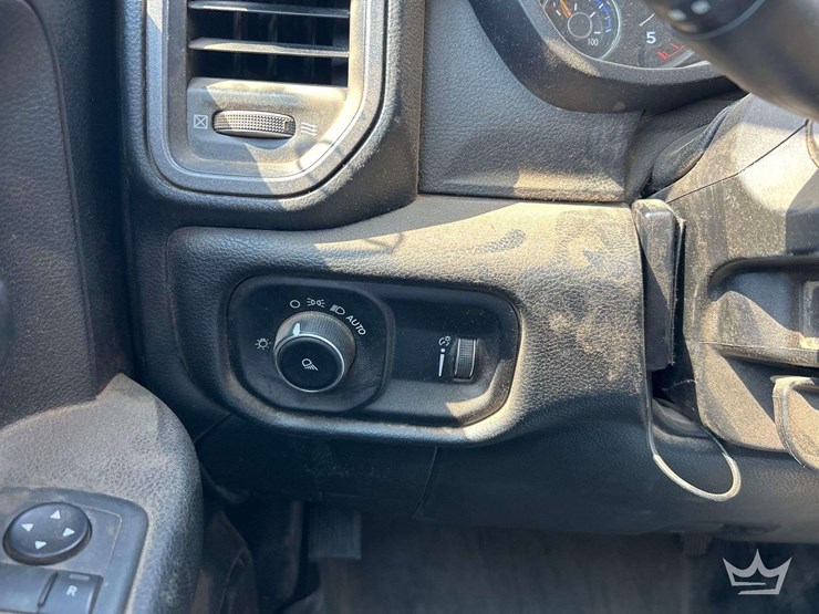 2022-dodge-2500-image-14