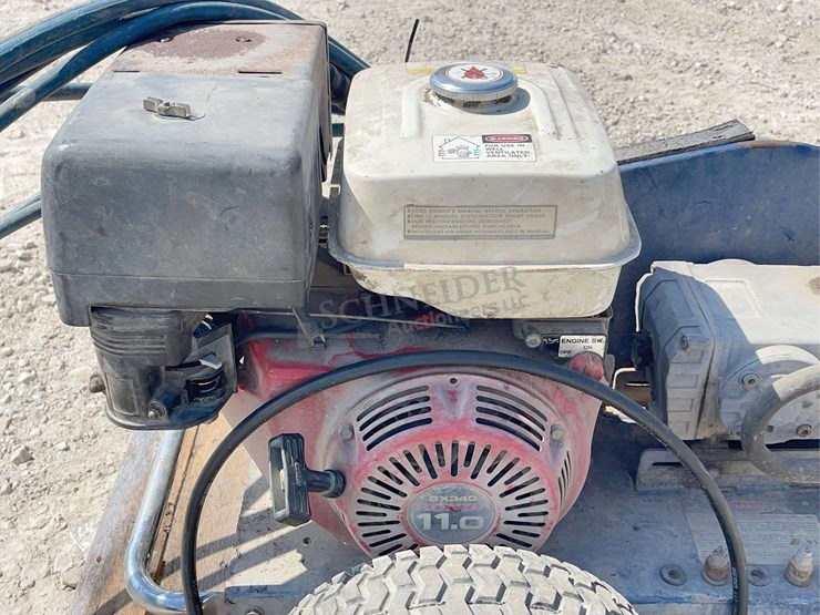 grayco-model-3040-power-washer-w/-11-hp-honda-engine-image-6