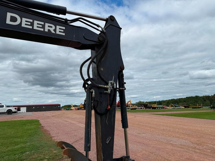deere-85g-image-29
