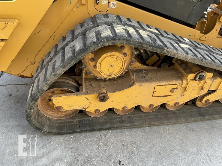 2020-caterpillar-289d3-image-10