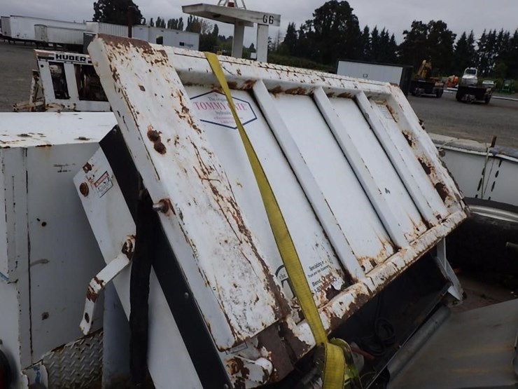 miller-bobcat-225g-image-22