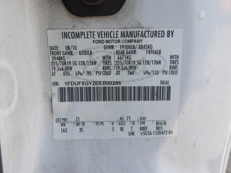 2011-ford-f550-image-21