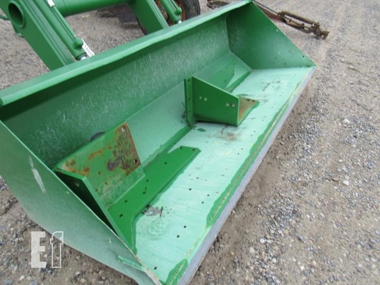 john-deere-146-image-9