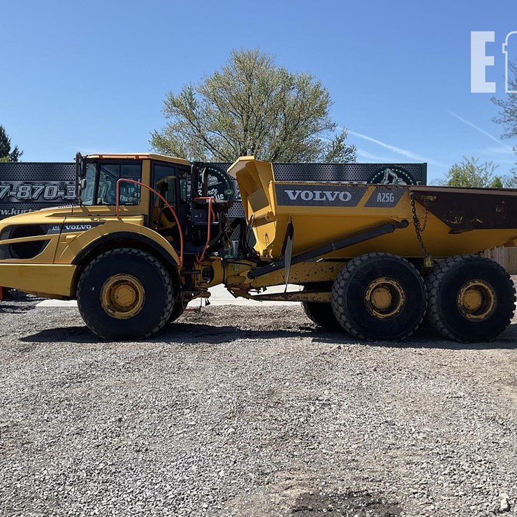 2015 VOLVO A25G
