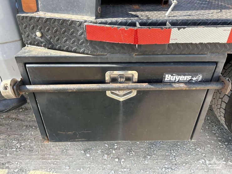 2019-ford-f350-image-21