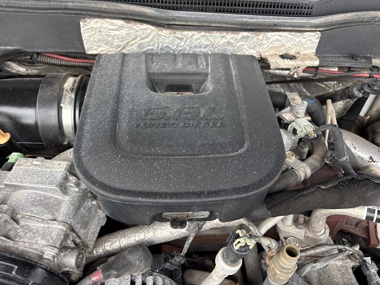 2016-chevrolet-3500-image-70