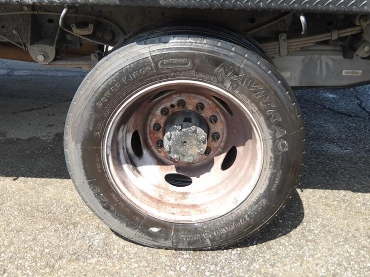 2016-ford-f550-image-5
