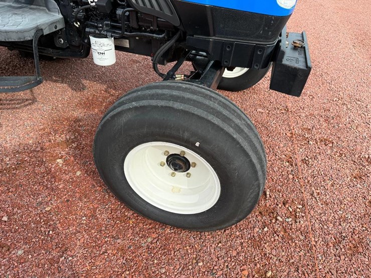 new-holland-tn60a-image-10