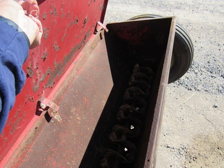 sears-&-roebuck-lime-spreader-image-3