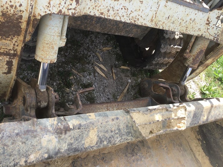 2009-takeuchi-tl240-image-9