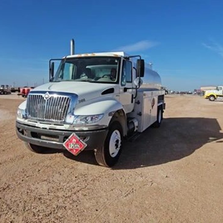 2009 INTERNATIONAL DURASTAR 4300