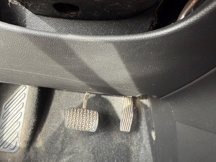 2018-buick-encore-image-28