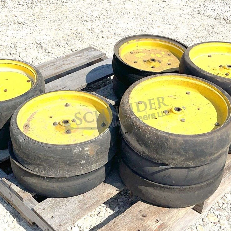 JOHN DEERE 1790
