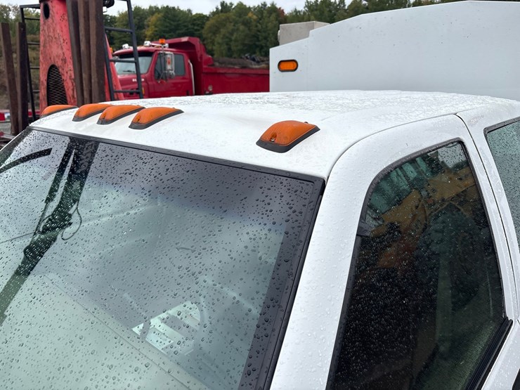 1997-chevrolet-3500-image-12