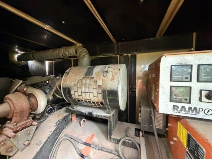 2001-generac-350-kw-image-19