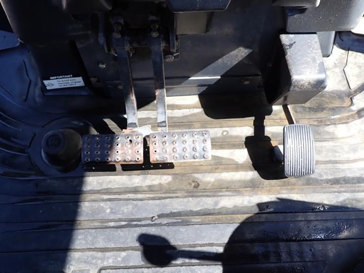2012-deere-310sj-image-24