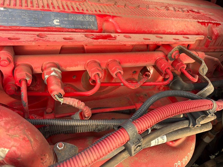 2013-western-star-4900sb-image-37